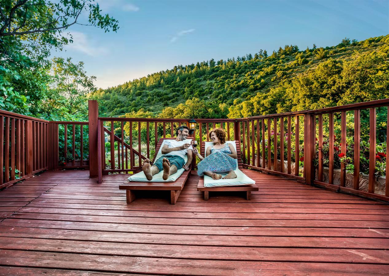 Spa In The Woods - B&B In Amirim Eksteriør billede
